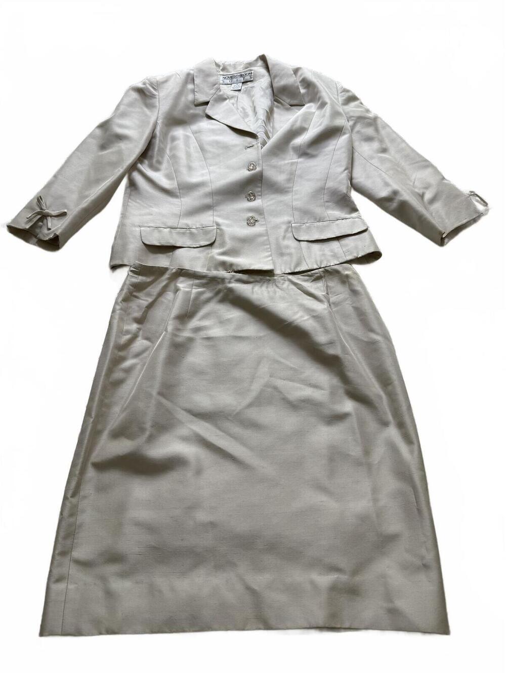 Novella Bloom VTG Off White SILK y2k Jacket/Skirt Luxury suit Size 14 FLAWS
